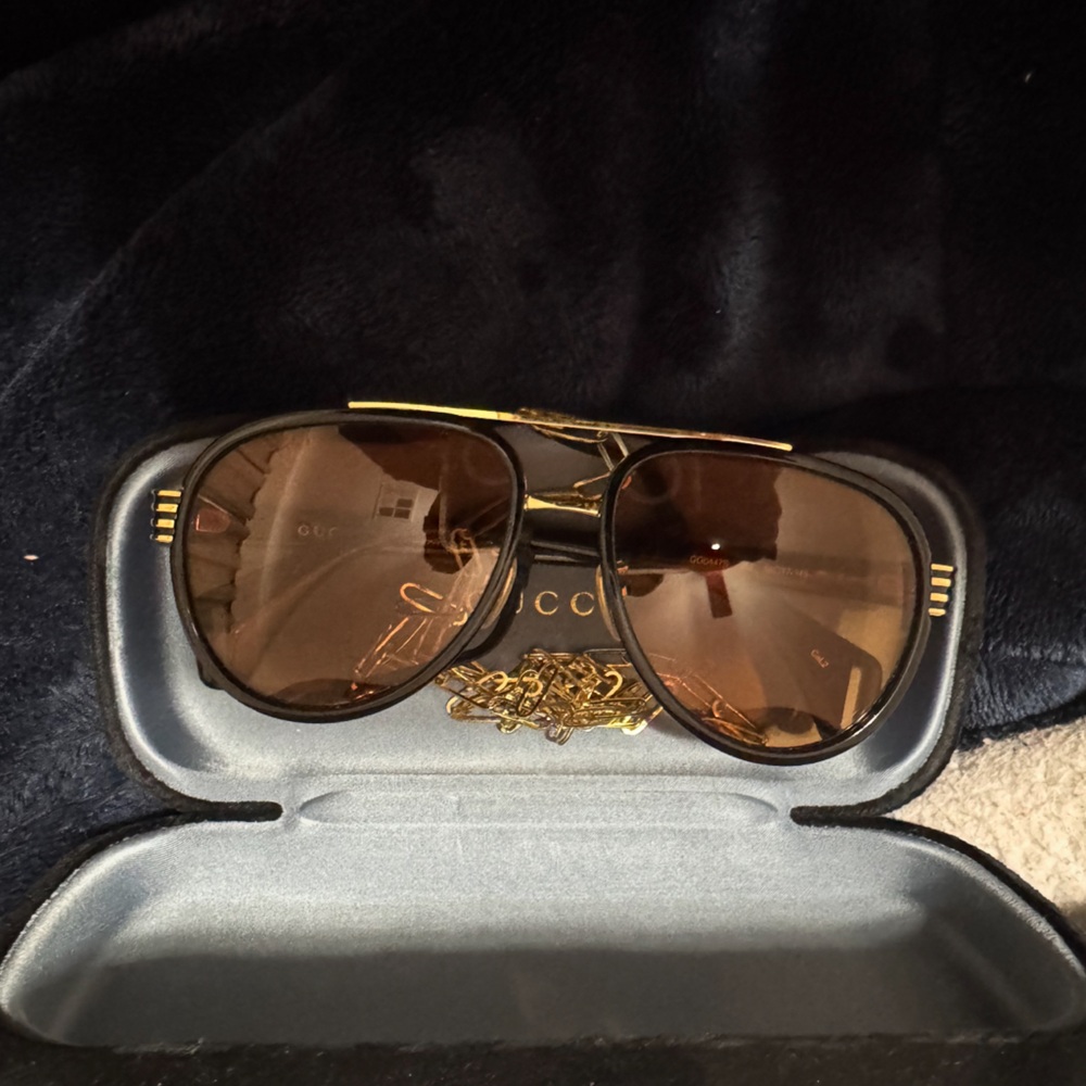 Gucci sunglasses